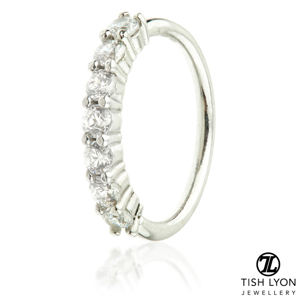 TL - 9ct Gold Prong Set Jewelled Twist Ring