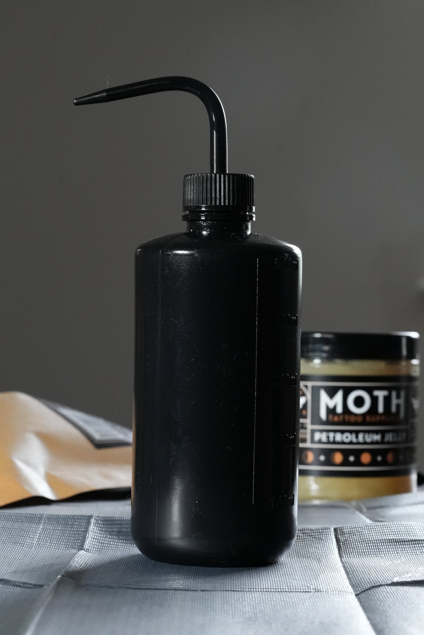 MOTH Wash Bottle Black 500ml