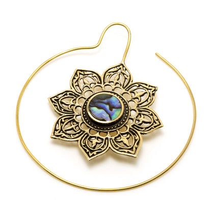 1x Brass Ear Weight Mandala with Abalone