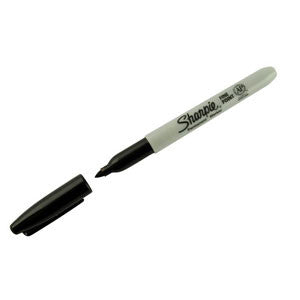 Single Sharpie Pen