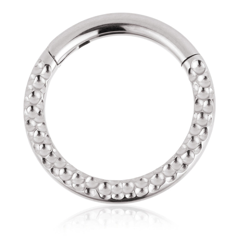Ti Couture Forward Facing Hammered Hinge Ring